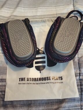 Womens Black Sparkle Slip-On Shoes